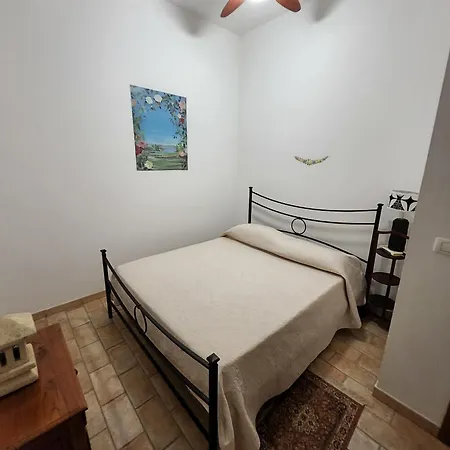 La Casina Sul Pepe Rosa Apartment